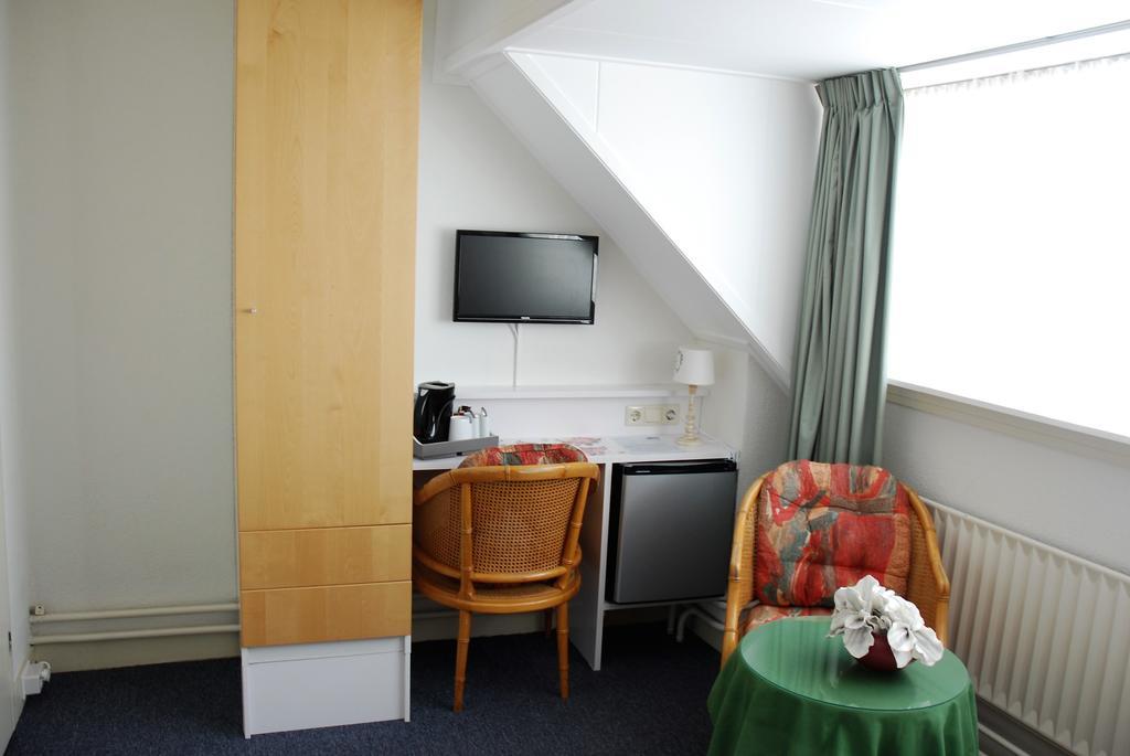 Bed And No Breakfast Joy Noordwijk Exterior foto